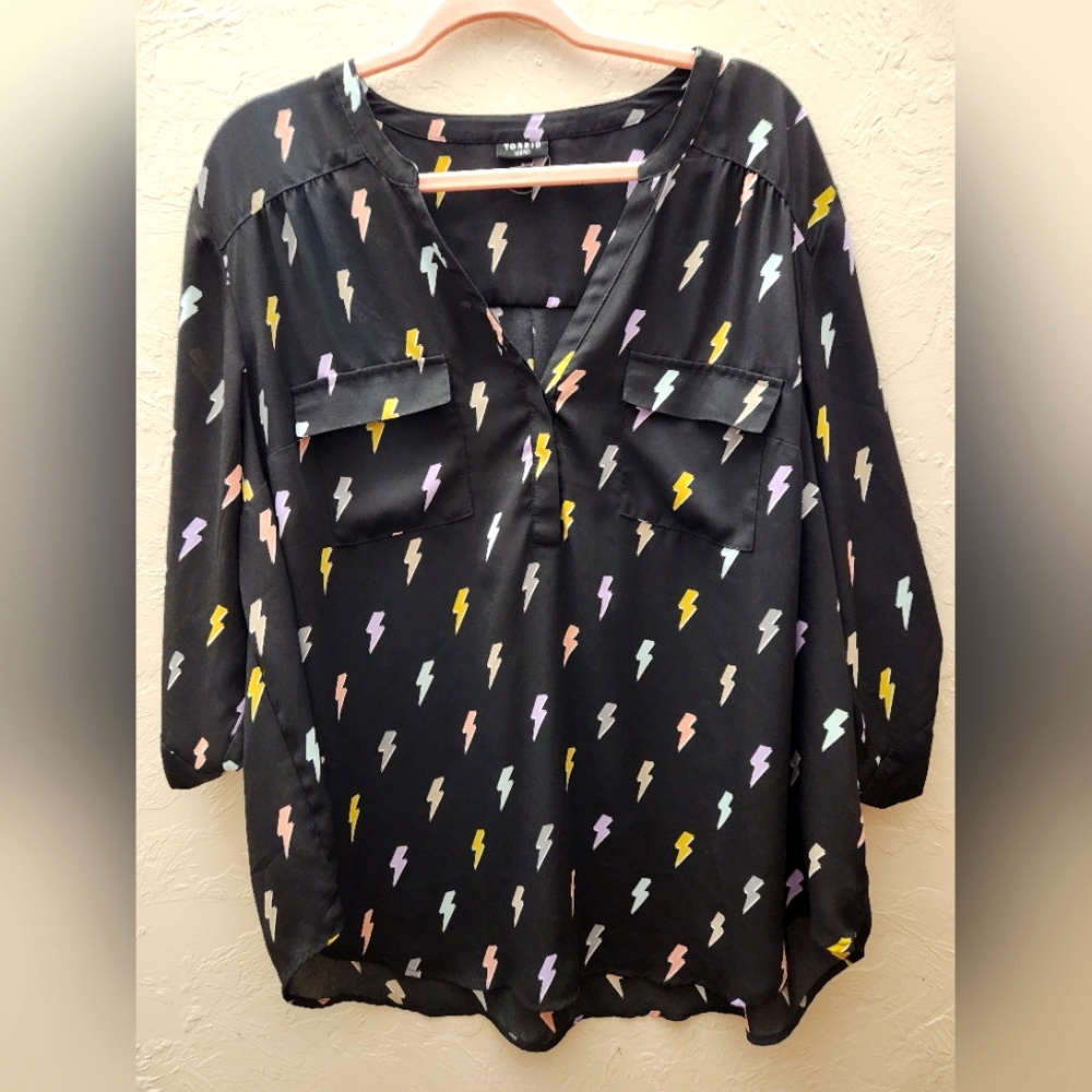 torrid Black Blouse with Pastel Lightning Bolt Print